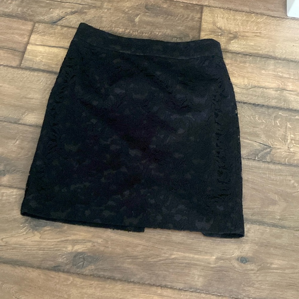 Banana Republic Lace Skirt